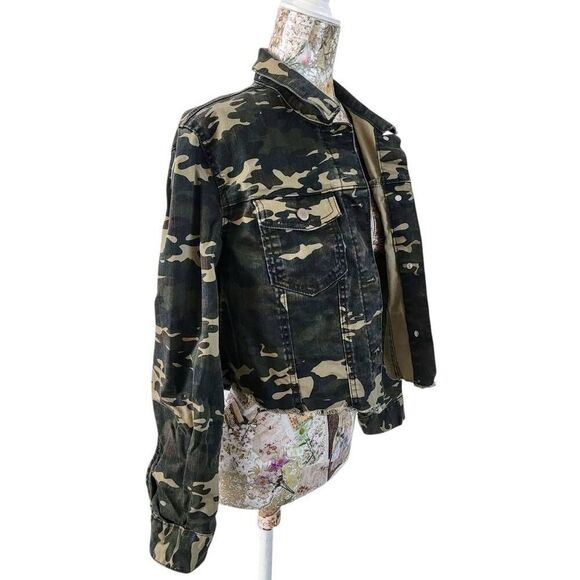 Tinseltown Love Fire Camo Cropped Jacket - Picture 4 of 10